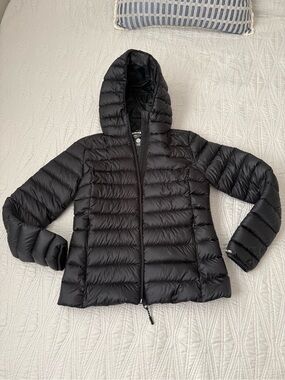 Roots Black Hooded Quilted Puffer Jacket